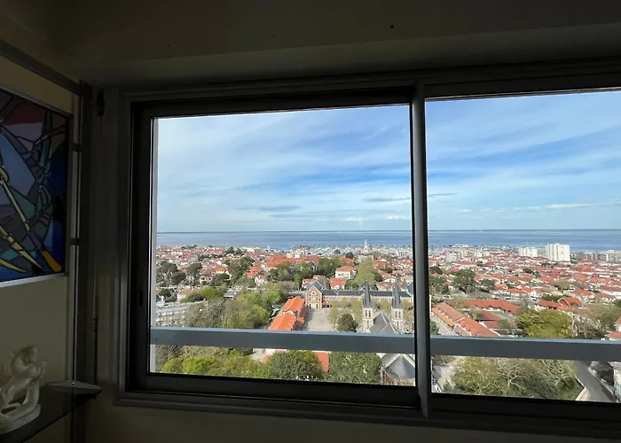 Spacieux Avec Vue Imprenable, Parking Prive - Fr-1-319-374 アパート *