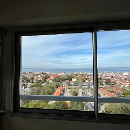 Spacieux Avec Vue Imprenable, Parking Prive - Fr-1-319-374 Apartment *